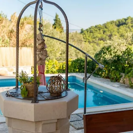 Stone House Mornar Near Villa