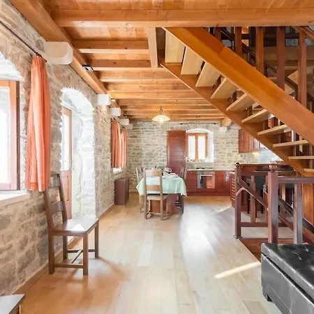 Villa Stone House Mornar Near Stomorska