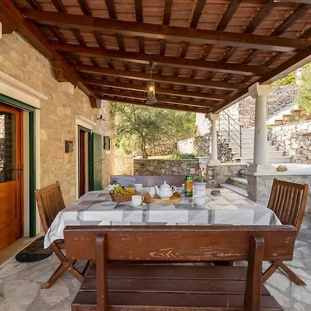 Villa Stone House Mornar Near Stomorska