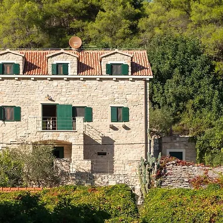 Stone House Mornar Near